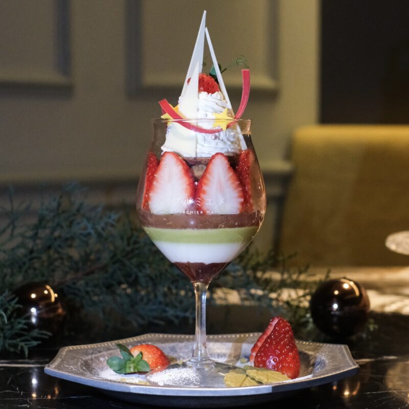 ストロベリークリスマスパフェ